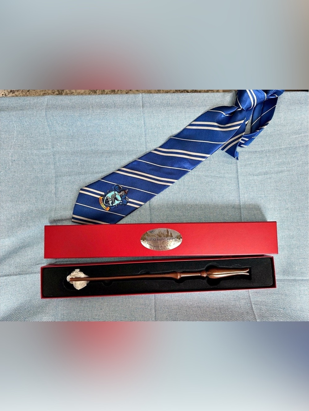 The Noble Collection Luna Lovegood Wand and Ravenclaw Tie Set Blue & Gold